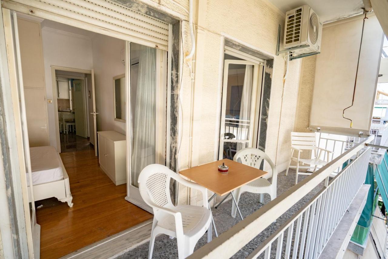 Larissa Station Metro St. 2 Bedrooms 3 Pers. Flat Atena Exterior foto
